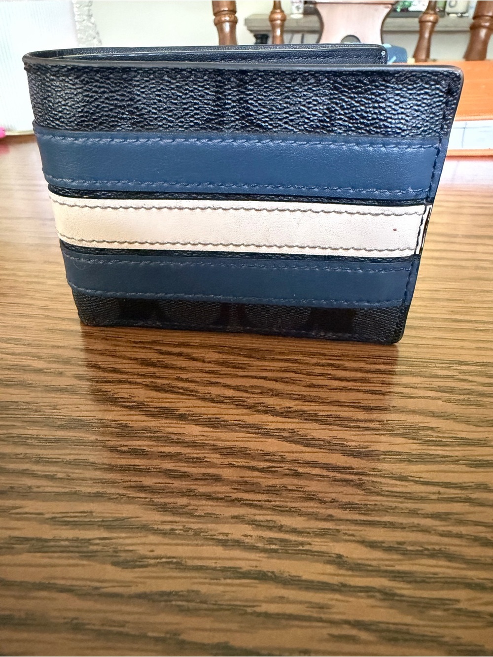 Coach Men’s Blue and White Stripe Card Wallet - Picture 3 of 6